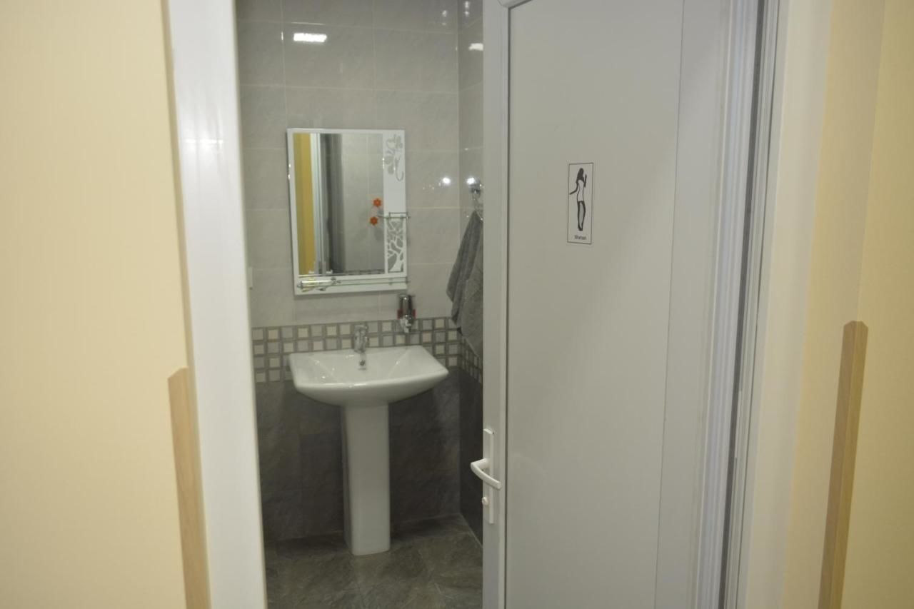 Отель Hotel Palm Кутаиси-42